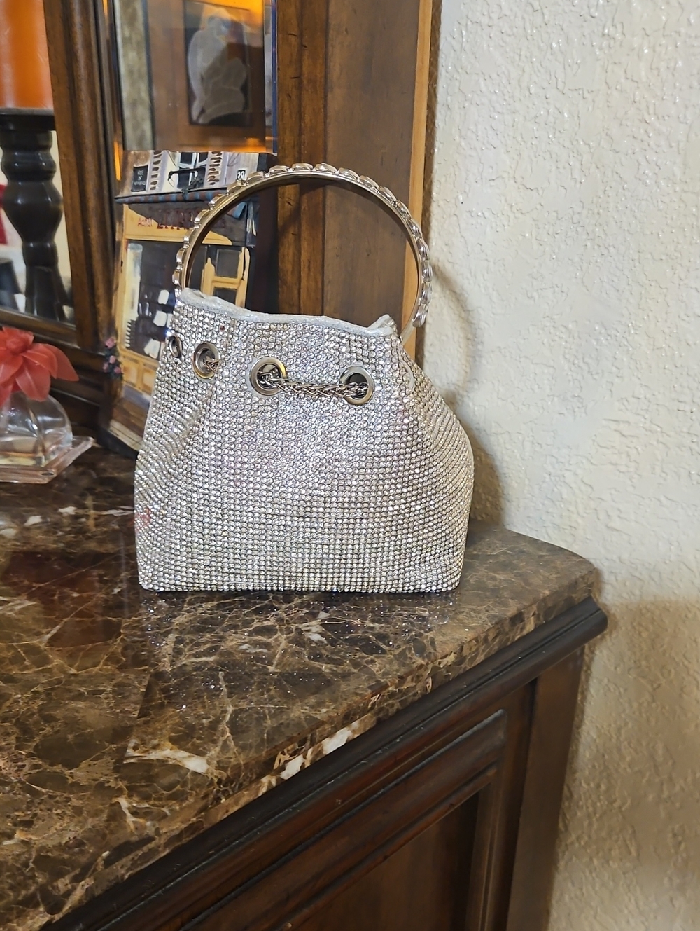 New Silver Crystal-Embellished Women’s Bucket Handbag